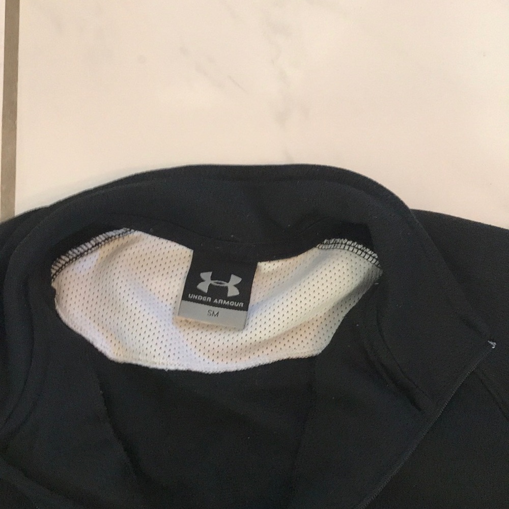 Set of two under armour pullovers - Picture 6 of 7